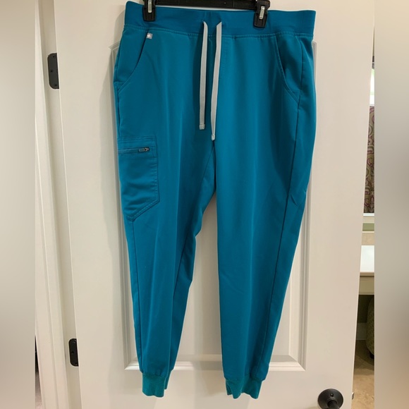 Figs Large Scrub Set. - Picture 5 of 9